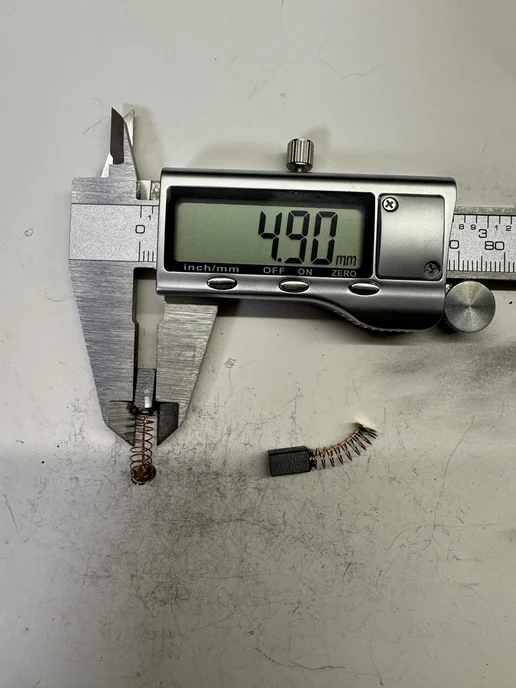 D.Kovalev Угольные щетки для электроинструмента 7х11х18, 5x5x9, фото 3