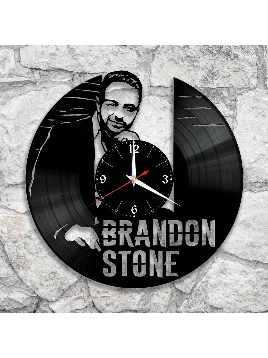 Настенные часы с Брендоном Стоуном, Brandon Stone