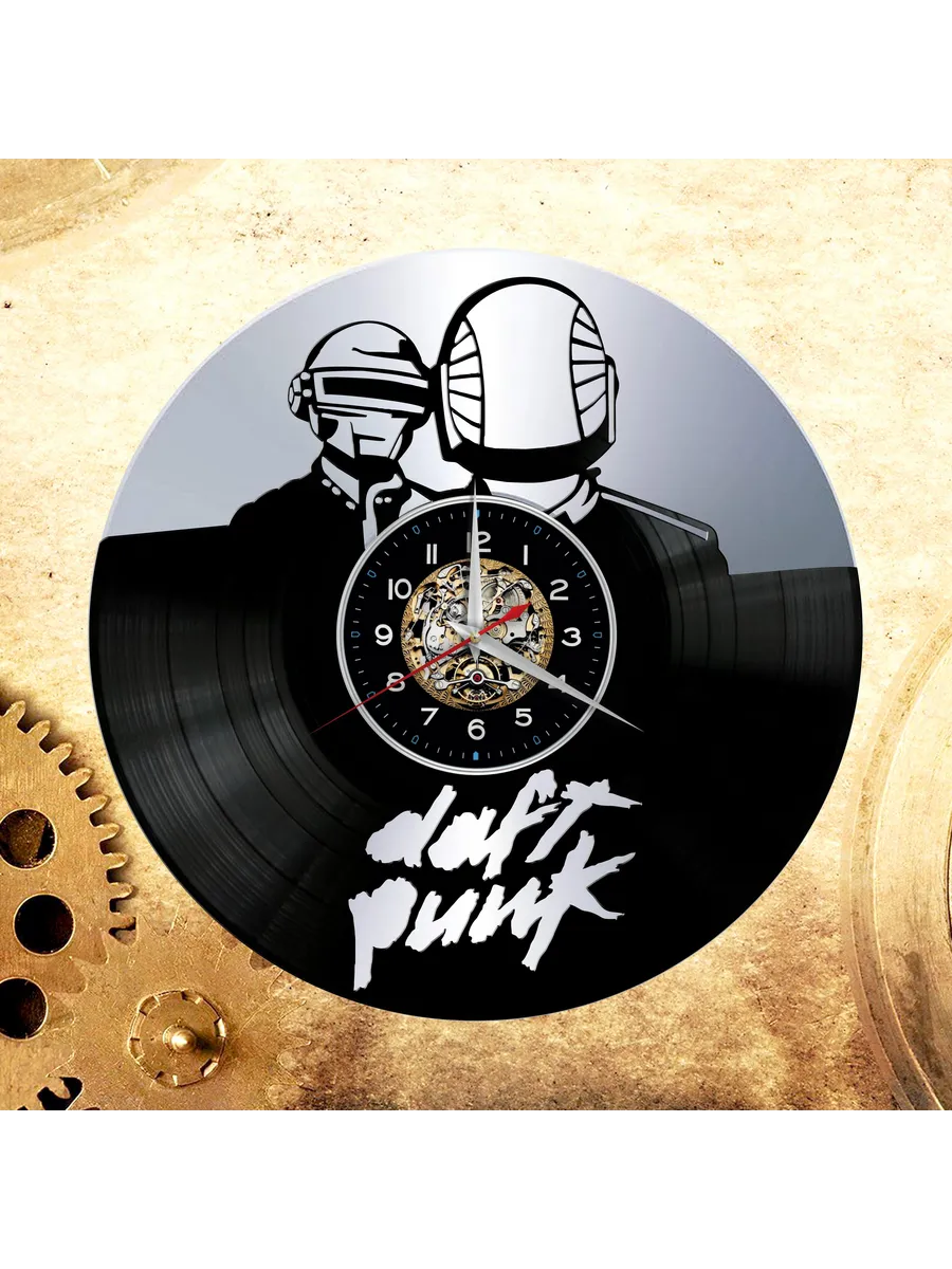 Настенные часы с дуэтом Daft Punk