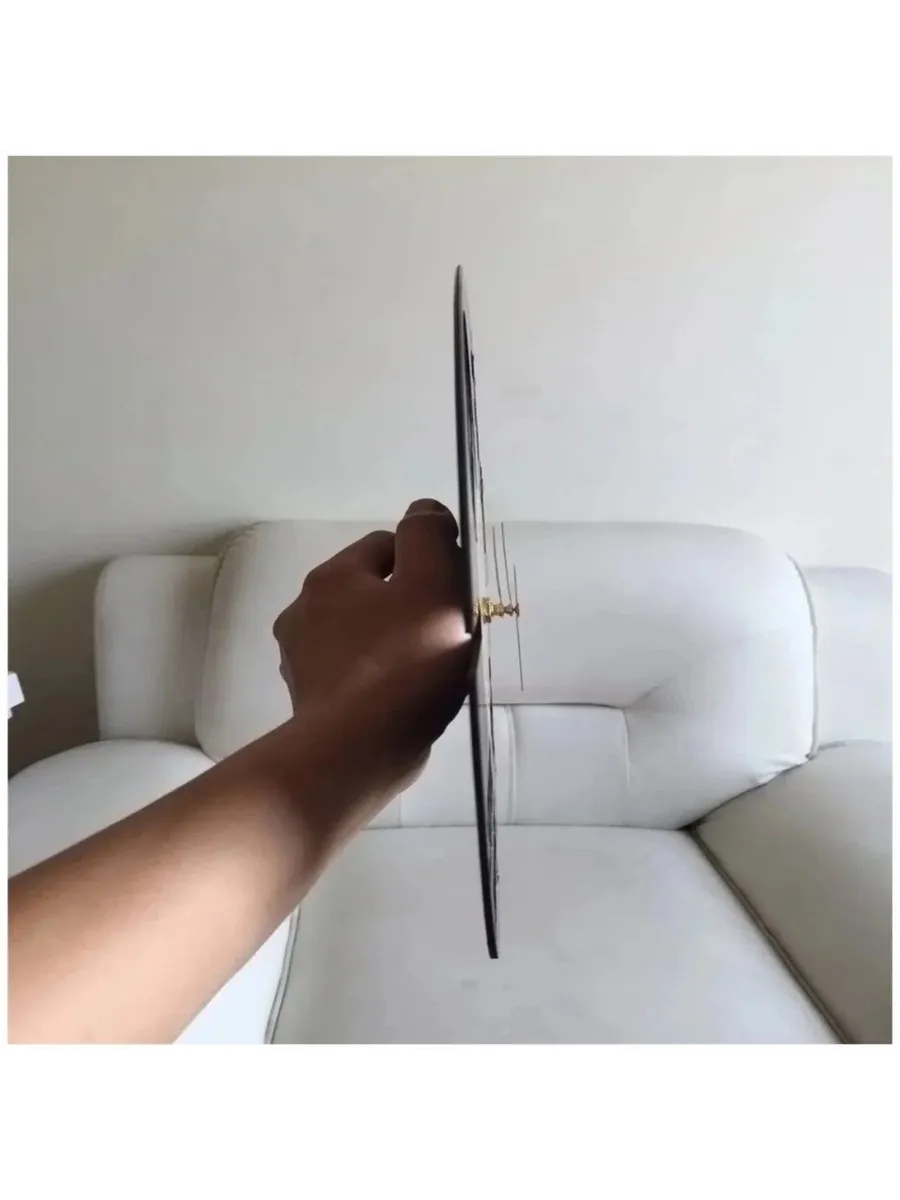 Настенные часы с героями фильма Однажды в Голливуде — фото 2
