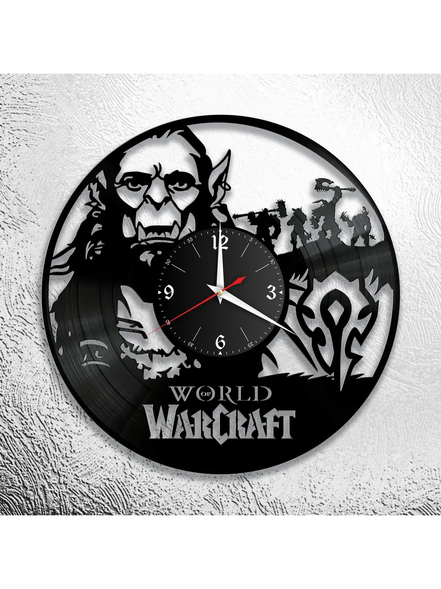 Настенные часы с персонажами Warcraft