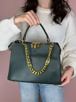 Сумка на плечо фенди Fendi Трендовые сумки 265315430 купить за 5 304 ₽ в интернет-магазине Wildberries