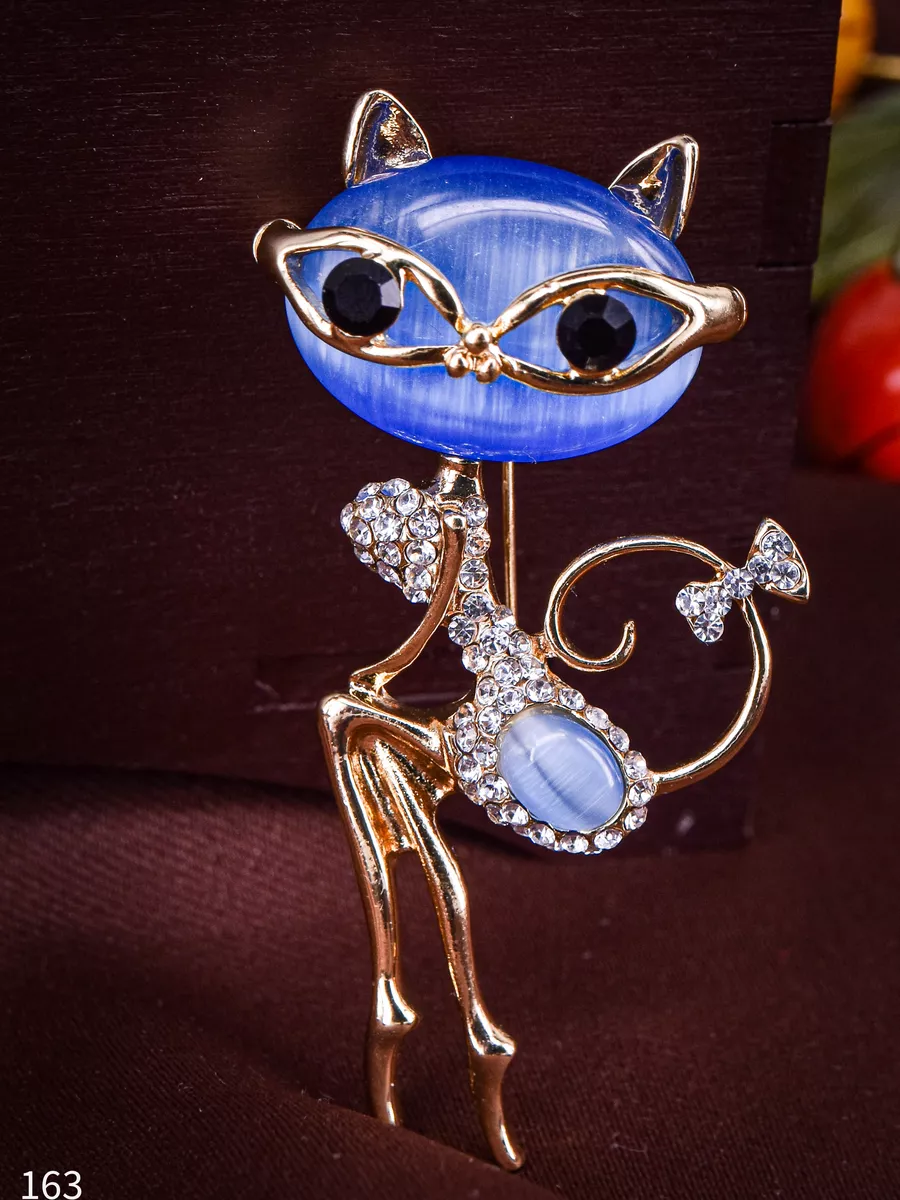 Брошь кошка с кошачьим глазом и цирконами