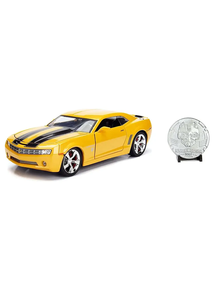 Машинка 1:24 Трансформеры 2006 Chevrolet Camaro Bumblebee