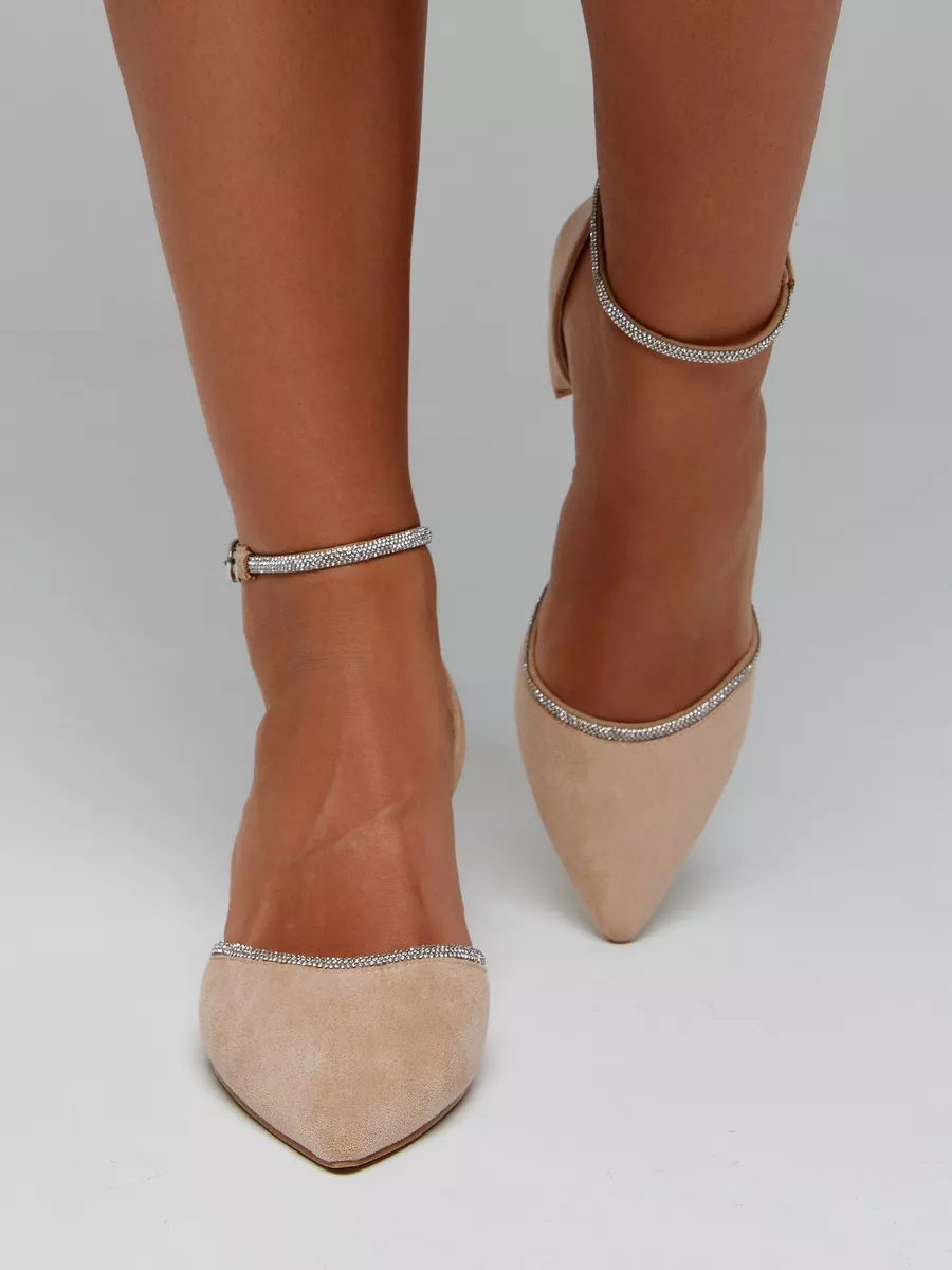 Вечерние туфли на каблуке