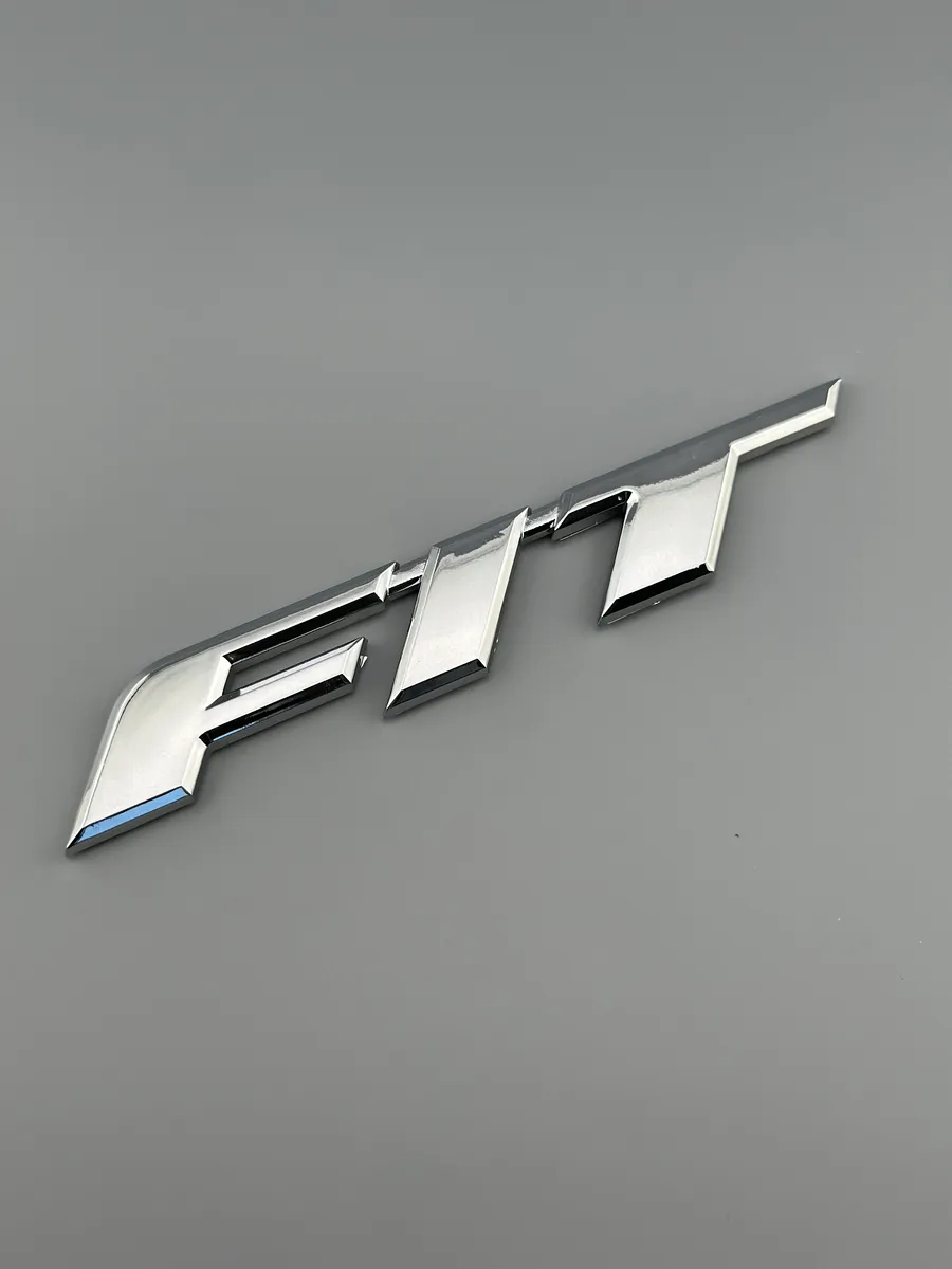 Шильдик FIT на багажник автомобиля