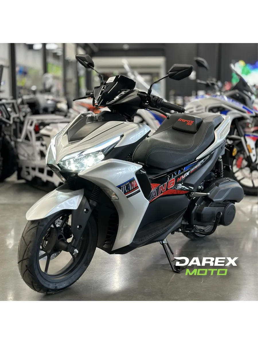 Скутер NVX 180 (49сс)