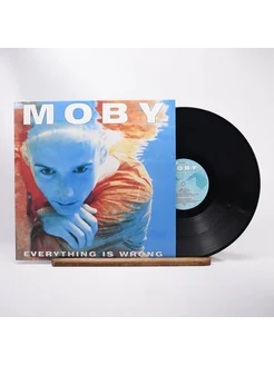 Moby – Everything Is Wrong