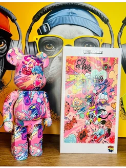 Фигурка медведя Bearbrick