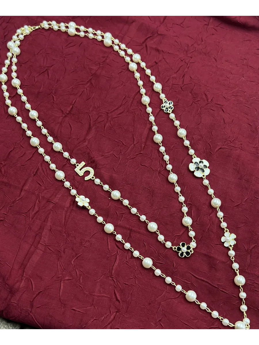 Колье бусы Шанель
