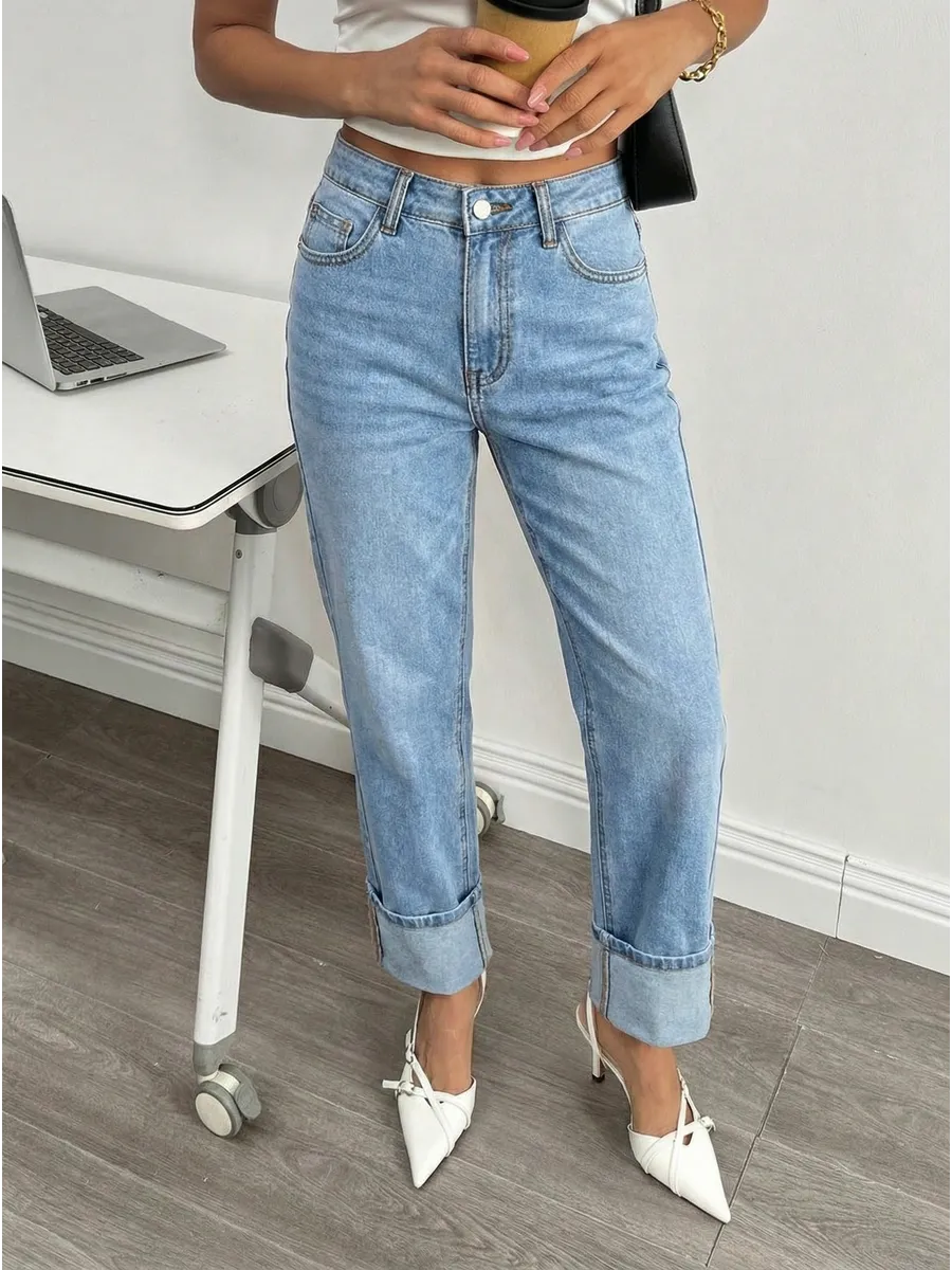 Джинсы прямые классические с подворотами