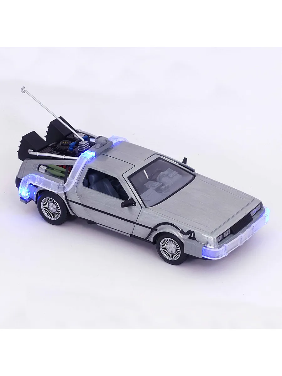 Машинка Hollywood Rides 1:24 Машина времени Назад в будущее Машинка Hollywood Rides 1:24 Машина времени Назад в будущее