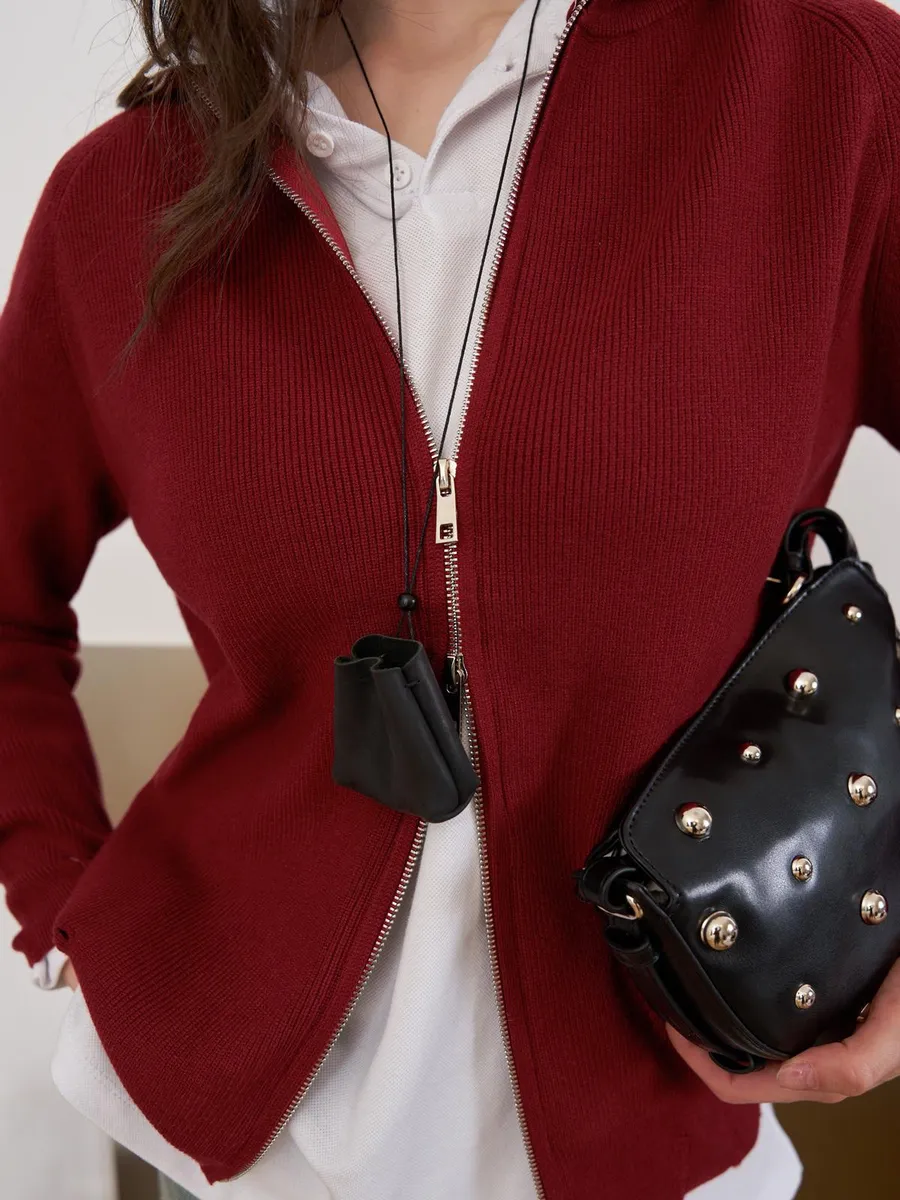 Кардиган вязаный на молнии рваный